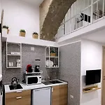 Gianni's Spaccanapoli *