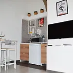 Gianni's Spaccanapoli Apartment