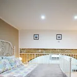 Gianni's Spaccanapoli Apartment