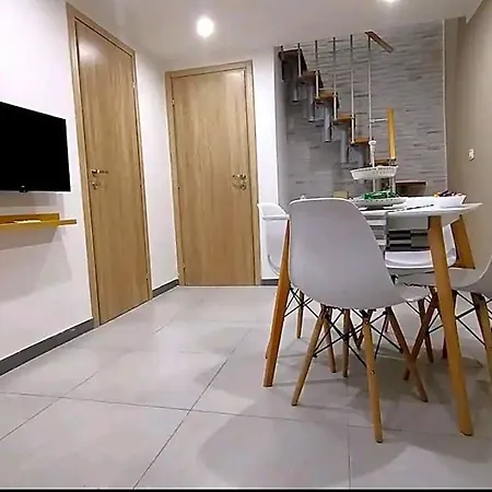 Gianni's Spaccanapoli Apartmán Neapol